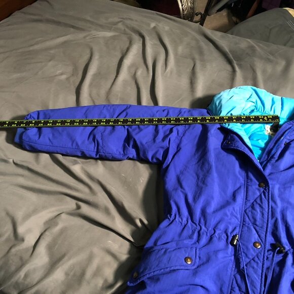 L.L. Bean Women's Down Coat Large? Hooded Winter Jacket Blue Nylon Coat - Picture 7 of 16